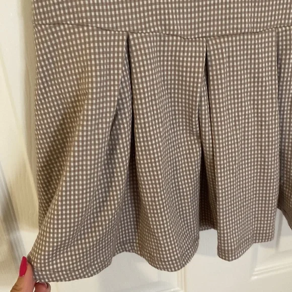 Checkered school girl skirt - Picture 2 of 3
